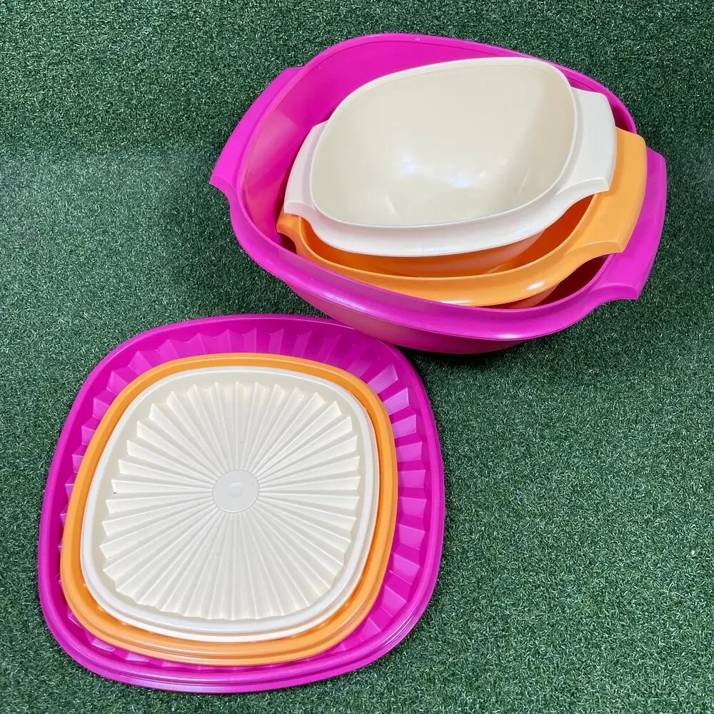Vintage Lot of 3 Tupperware Servalier Bowls Snap-On Lids